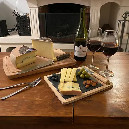 Casa Calidris - Bed, Wine & Breakfast 게스트하우스 세심브라